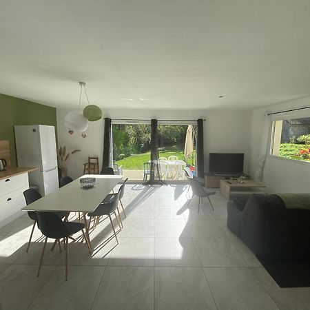Au Moryllon Lompnas Exterior foto